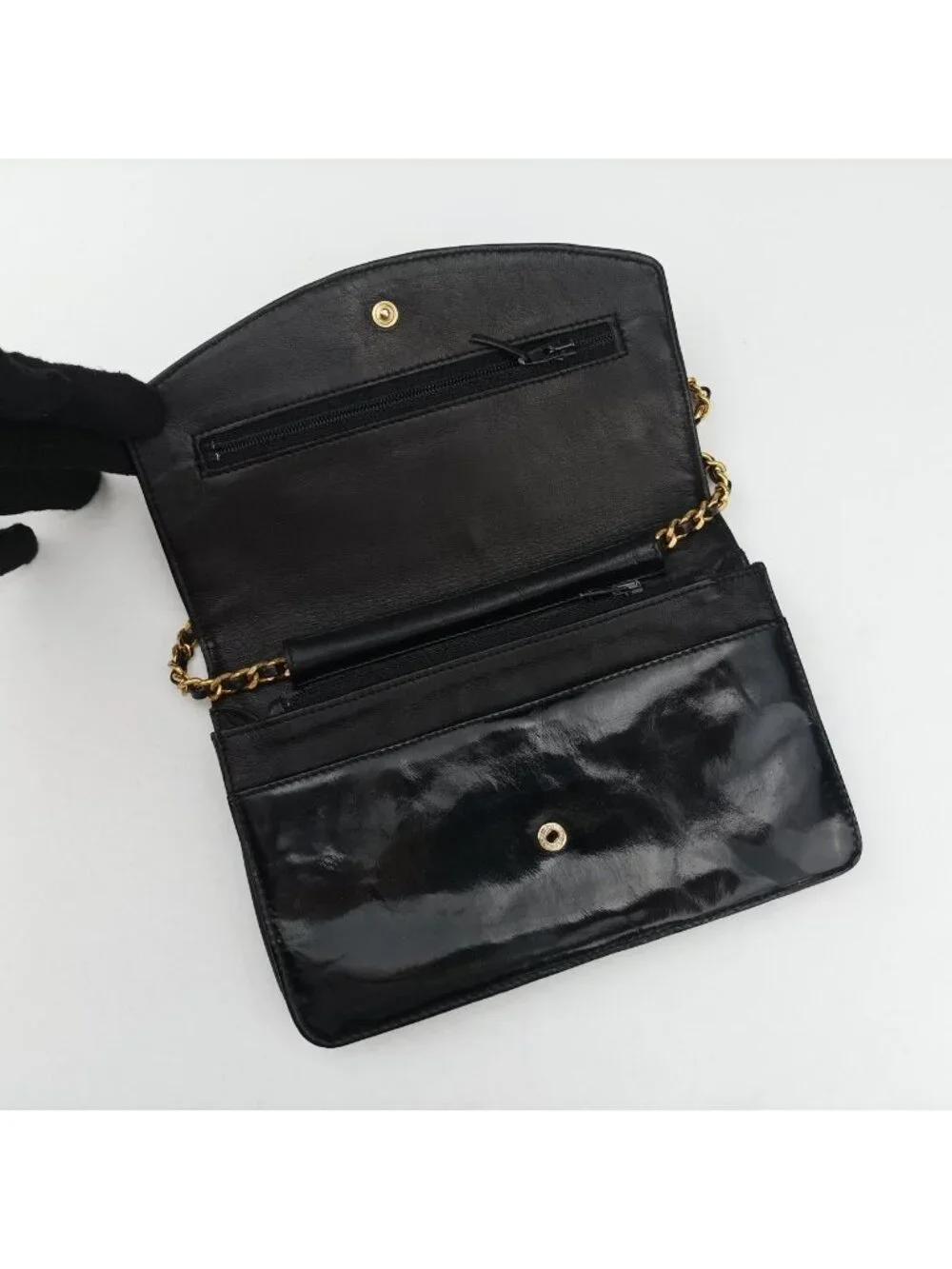 Chanel brand color